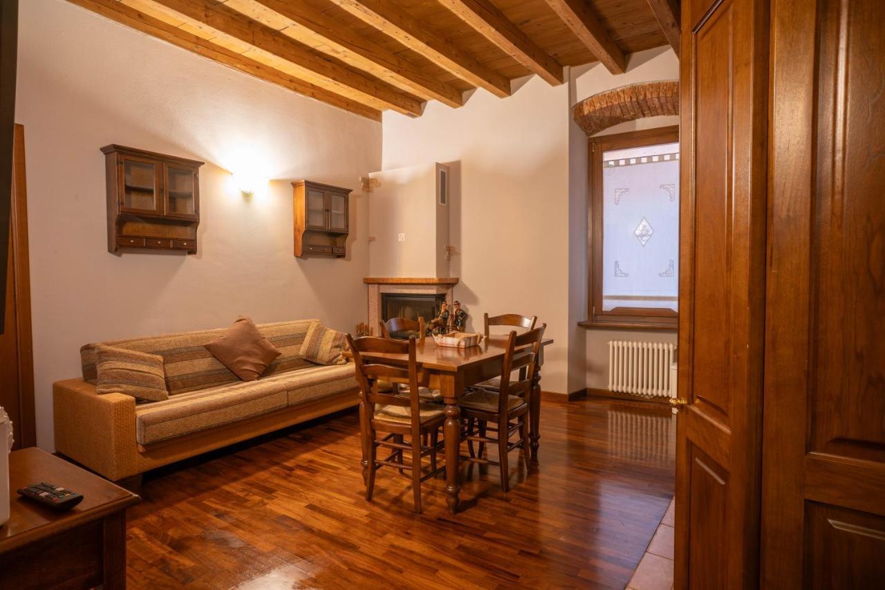Napule...E Apartments Peschiera del Garda Extérieur photo